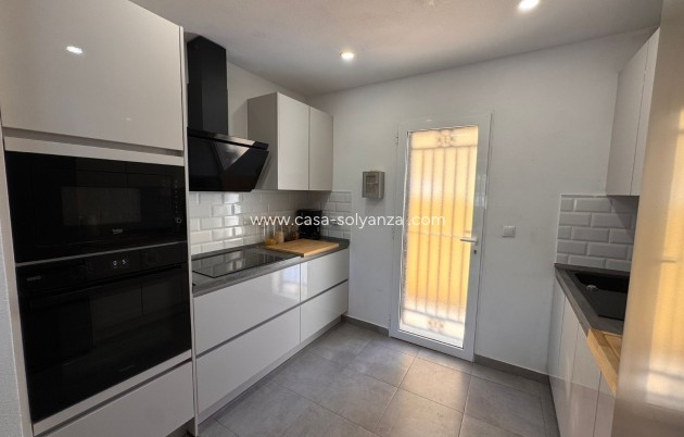 Herverkoop - Herenhuis - Campoamor - Costa Blanca