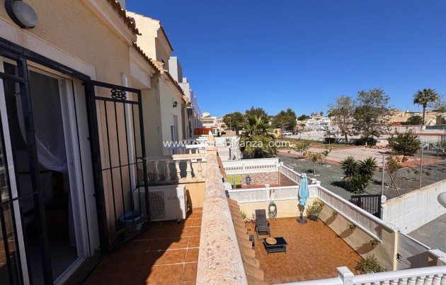 Herverkoop - Herenhuis - Campoamor - Costa Blanca
