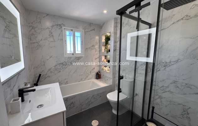 Herverkoop - Herenhuis - Campoamor - Costa Blanca