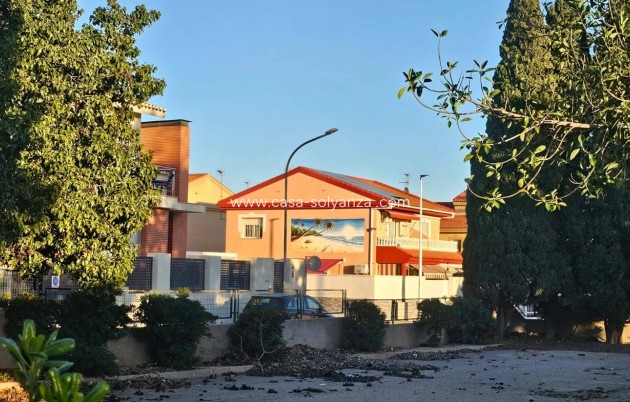 Herverkoop - Herenhuis - Santiago de la Ribera - Playa De Santiago De La Ribera