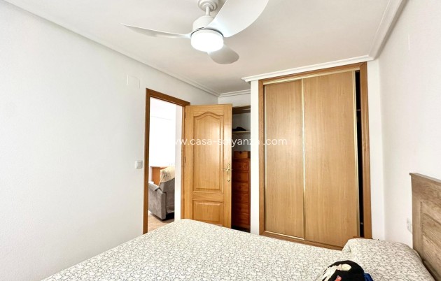 Resale - Apartment / flat - Torrevieja