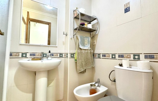 Resale - Apartment / flat - Torrevieja