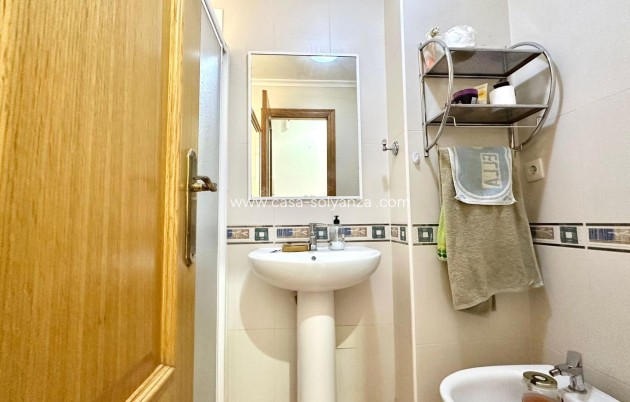 Resale - Apartment / flat - Torrevieja