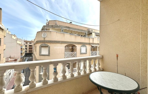 Resale - Apartment / flat - Torrevieja