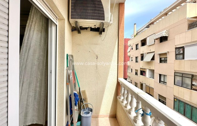 Resale - Apartment / flat - Torrevieja