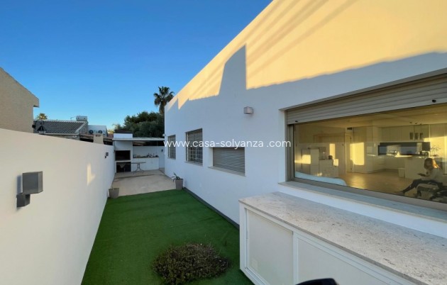 Resale - Villa - Mar de Cristal - Costa Calida