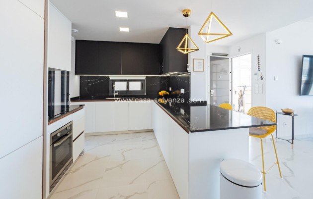 Herverkoop - Appartement / flat - San Miguel de Salinas - Bellavista