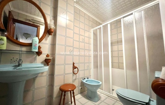 Herverkoop - Appartement / flat - Torrevieja - Acequion