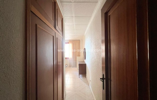 Herverkoop - Appartement / flat - Torrevieja - Acequion