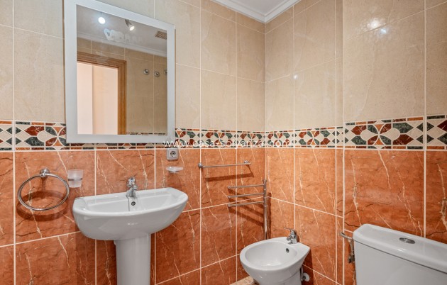 Herverkoop - Appartement / flat - Algorfa - Inland