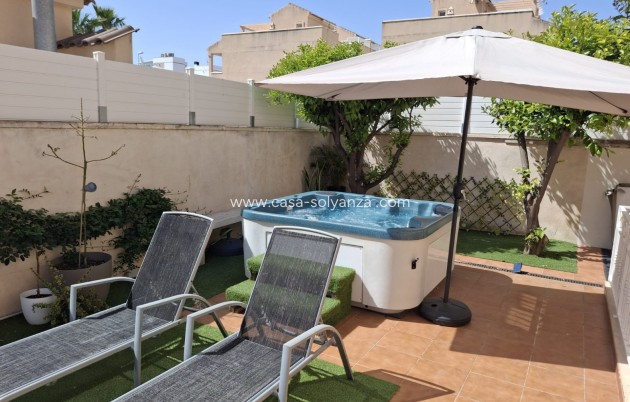 Revente - Villa Detached - Ciudad Quesada - Doña pepa