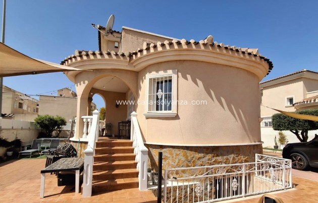 Revente - Villa Detached - Ciudad Quesada - Doña pepa