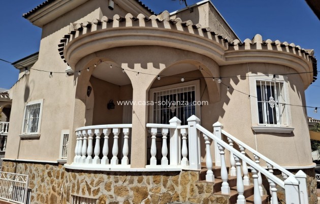 Revente - Villa Detached - Ciudad Quesada - Doña pepa