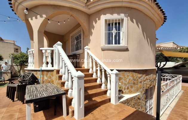 Revente - Villa Detached - Ciudad Quesada - Doña pepa