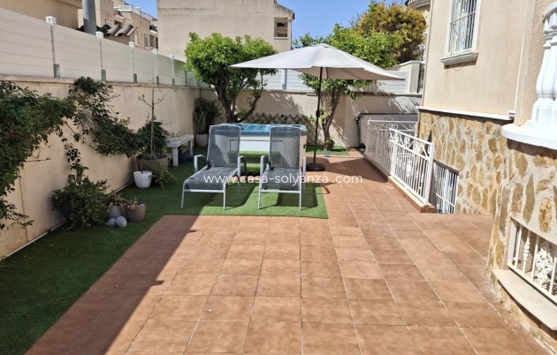 Revente - Villa Detached - Ciudad Quesada - Doña pepa