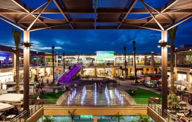 Resale - Apartment / flat - Villamartin - Costa Blanca