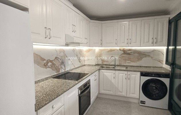 Resale - Apartment / flat - Orihuela Costa - Costa Blanca