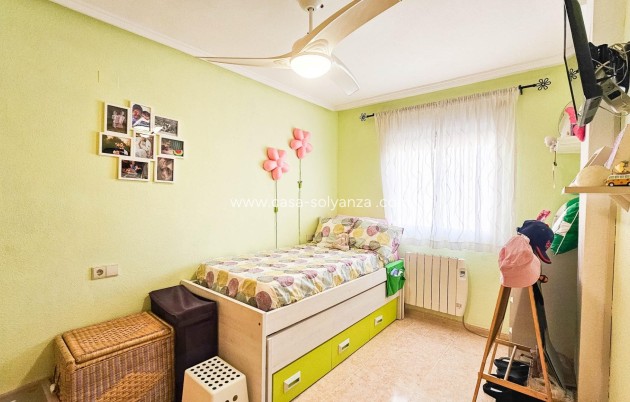 Resale - Apartment / flat - Torrevieja - Center