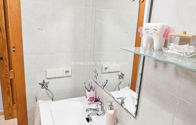 Resale - Apartment / flat - Torrevieja - Center