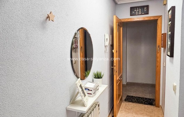 Resale - Apartment / flat - Torrevieja - Center