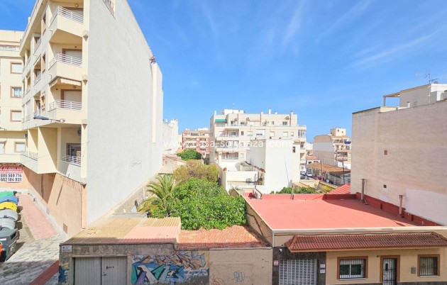 Resale - Apartment / flat - Torrevieja - Center