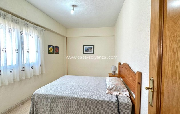 Reventa - Apartamento / piso - Torrevieja - Estacion Autobuses