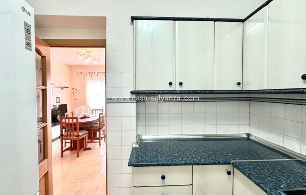 Reventa - Apartamento / piso - Torrevieja - Estacion Autobuses