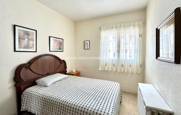 Reventa - Apartamento / piso - Torrevieja - Estacion Autobuses