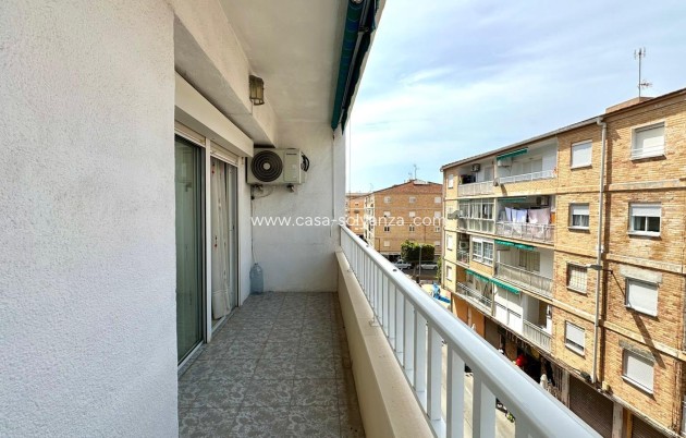 Reventa - Apartamento / piso - Torrevieja - Estacion Autobuses