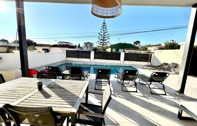 Resale - Villa - Los Balcones - Costa Blanca