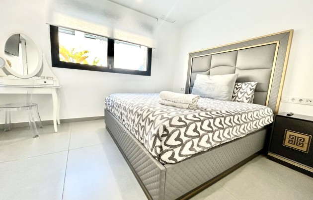 Resale - Villa - Los Balcones - Costa Blanca