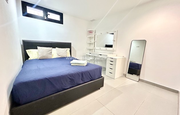 Resale - Villa - Los Balcones - Costa Blanca