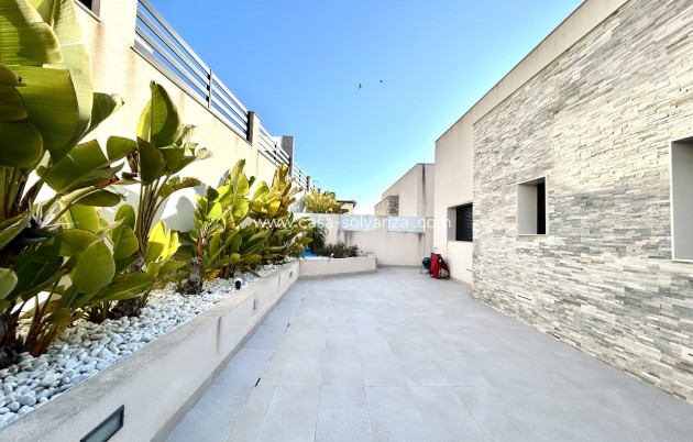 Resale - Villa - Los Balcones - Costa Blanca