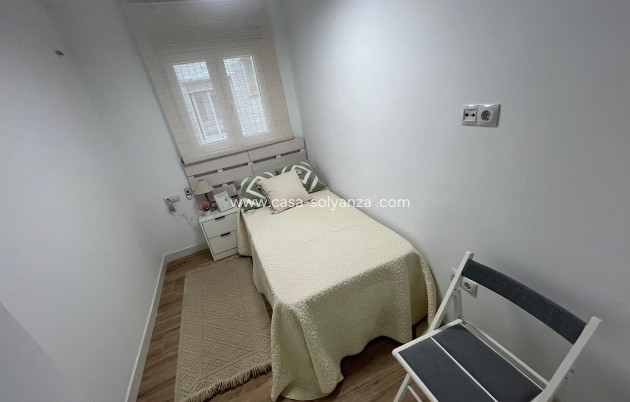 Revente - Appartement - Torrevieja - Punta Prima