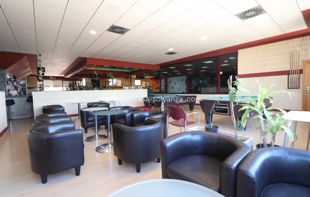 Revente - Commercial - Ciudad Quesada - Ciudad Quesada - Town