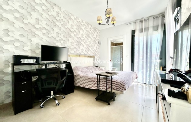 Reventa - Adosado - Los Dolses