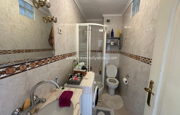 Resale - Apartment / flat - Torrevieja - La Mata