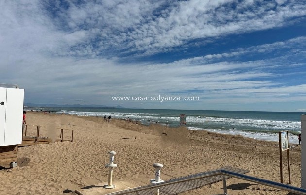 Resale - Apartment / flat - Torrevieja - La Mata