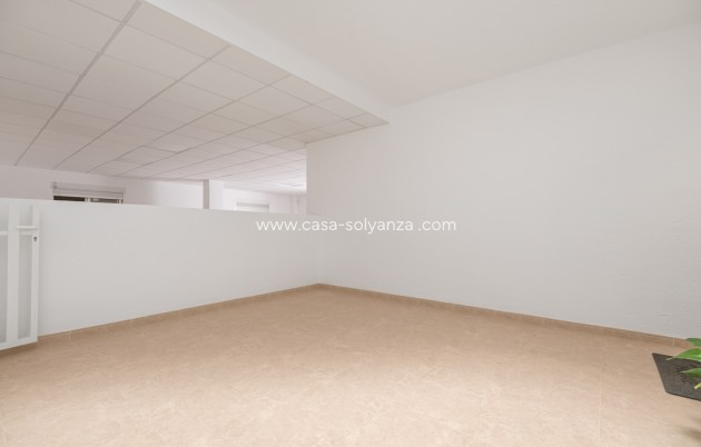 Wiederverkauf - Wohnung - Orihuela Costa - Campoamor