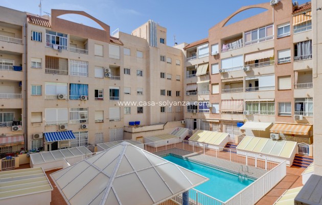 Resale - Apartment / flat - Torrevieja - Costa Blanca