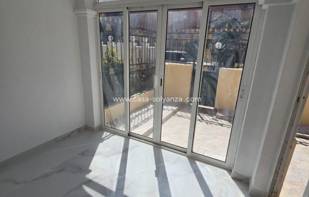 Revente - Appartement - Torrevieja - Torretas