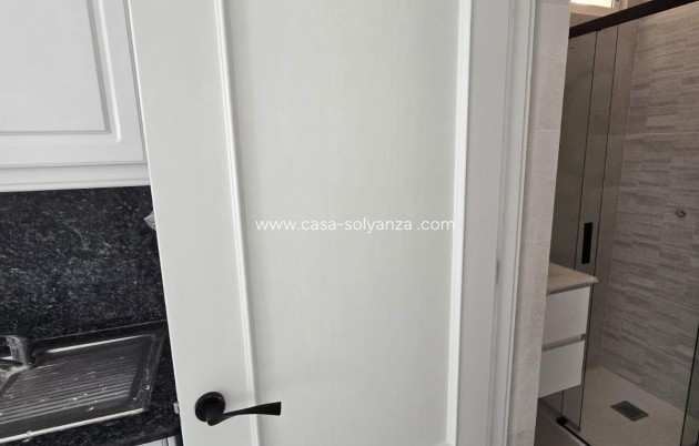 Revente - Appartement - Torrevieja - Torretas