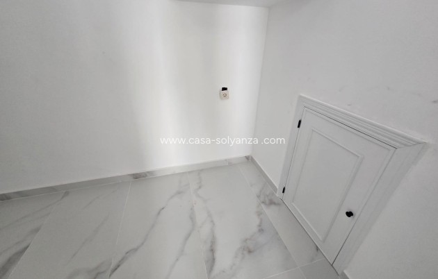 Revente - Appartement - Torrevieja - Torretas