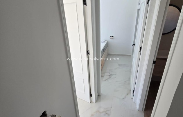 Revente - Appartement - Torrevieja - Torretas