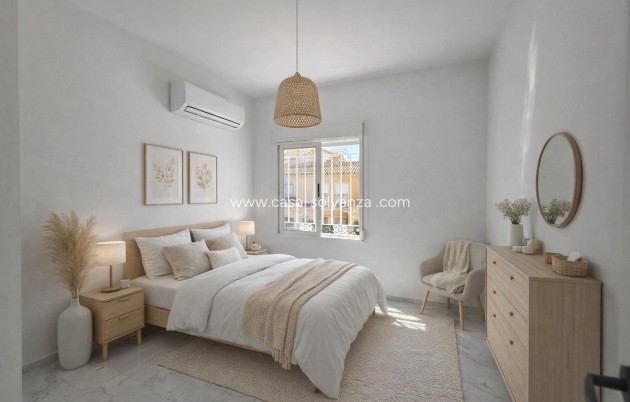 Revente - Appartement - Torrevieja - Torretas