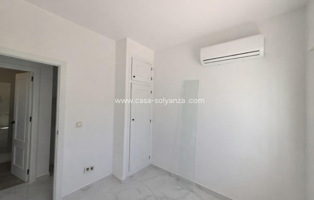 Revente - Appartement - Torrevieja - Torretas
