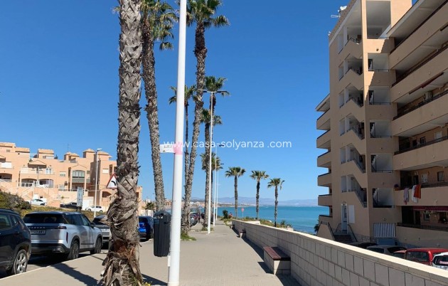 Wiederverkauf - Wohnung - Torrevieja - Cabo cervera