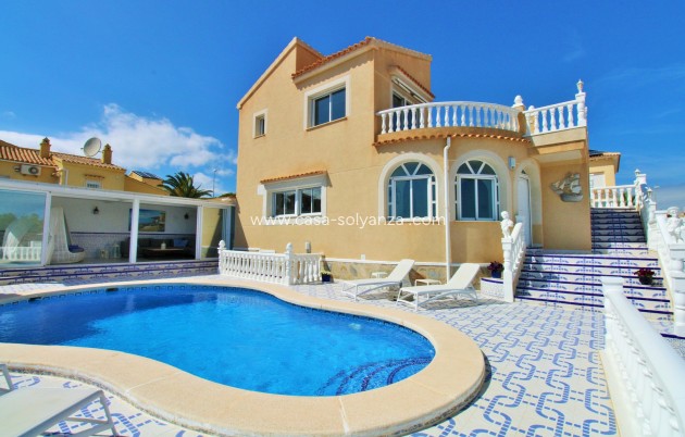 Resale - Villa - Villamartin - Villamartín
