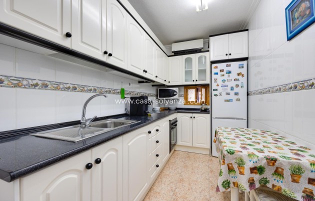 Revente - Appartement - Torrevieja - Puerto Deportivo Marina Salinas