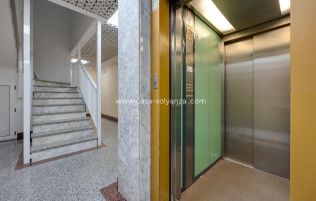 Revente - Appartement - Torrevieja - Puerto Deportivo Marina Salinas